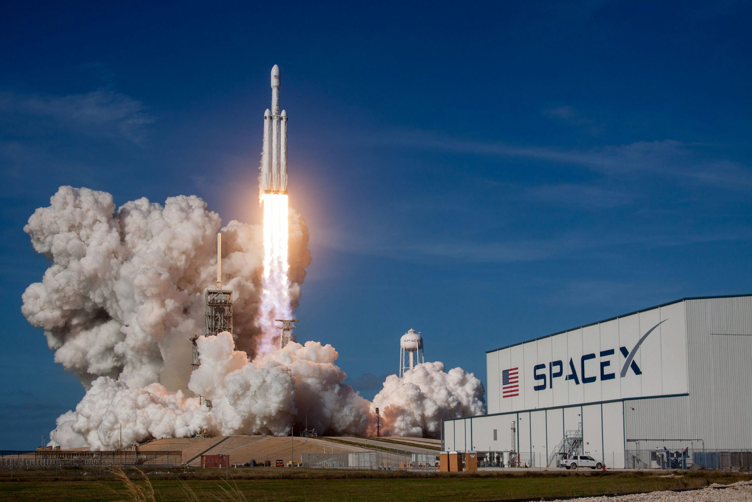 SpaceX IPO lock-up planning
